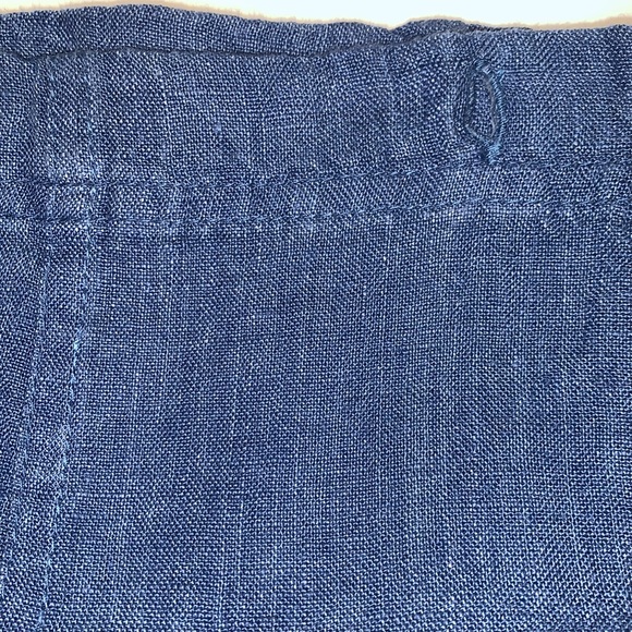 Style and Co. size 8 100% linen cropped blue trousers. Front and back pockets. - Picture 4 of 7